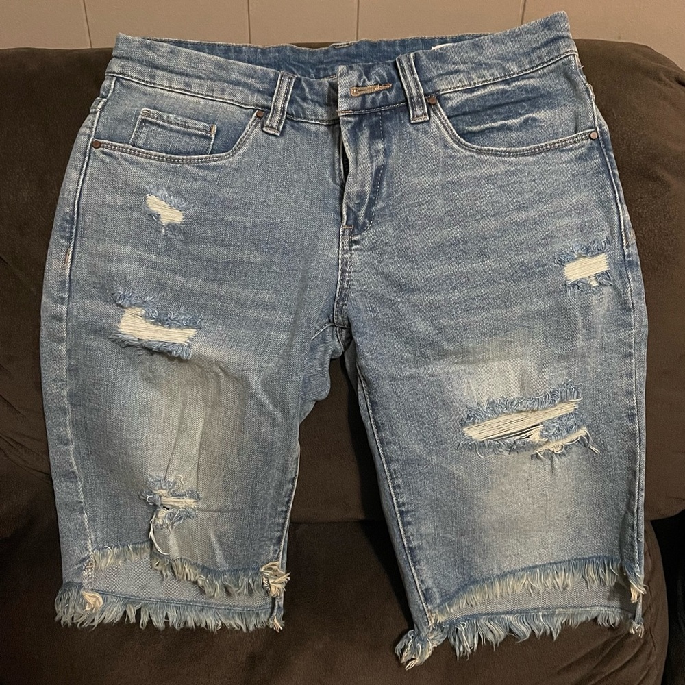 [BLANKNYC] BAHAMA-MAMA SHORT